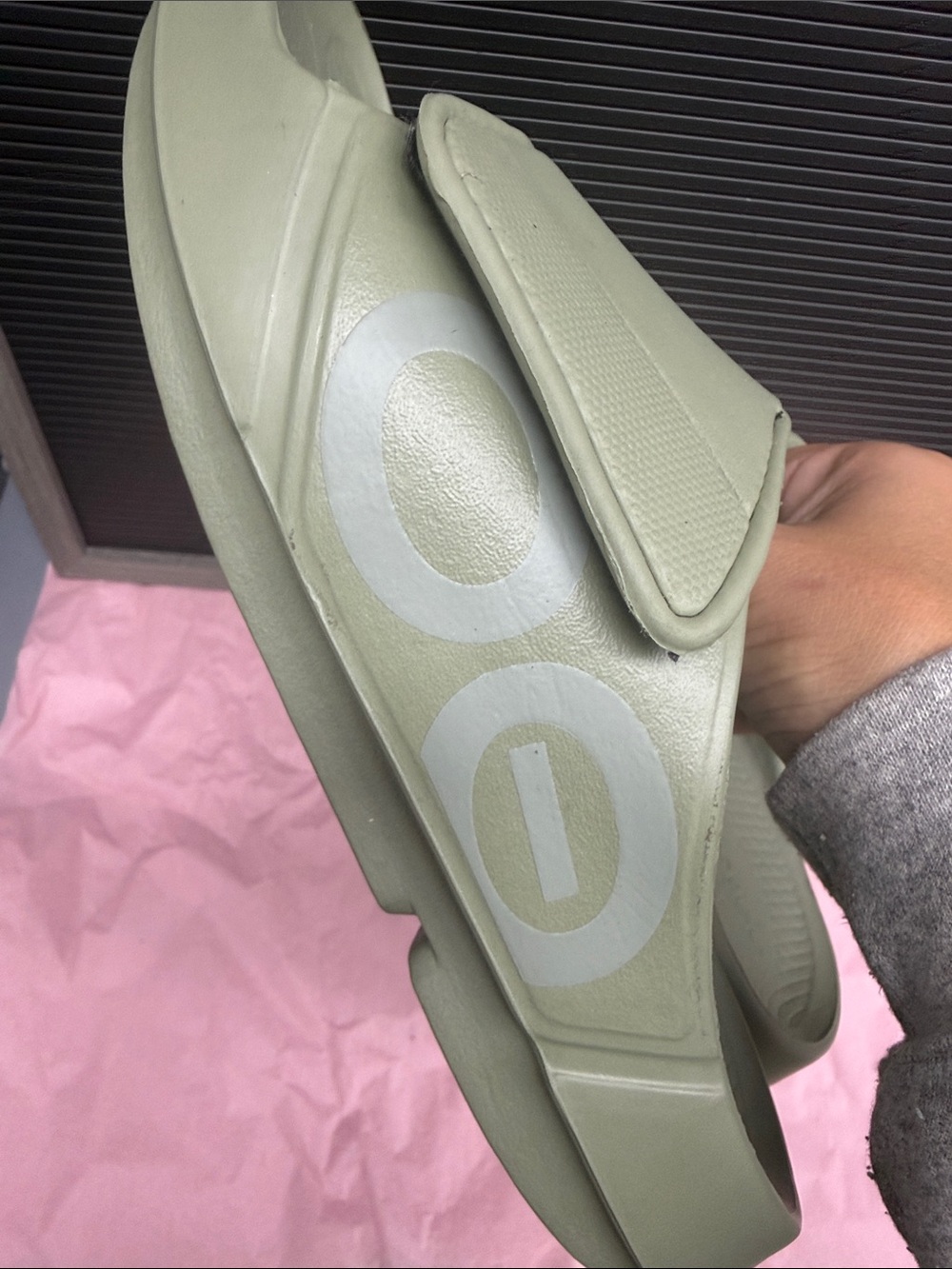 OOFOS - Picture 5 of 5